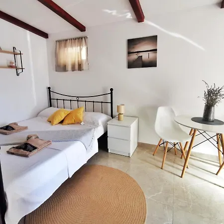 With Character Apartment Pula