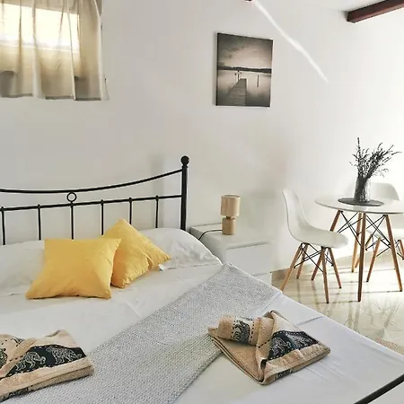 With Character Apartment *